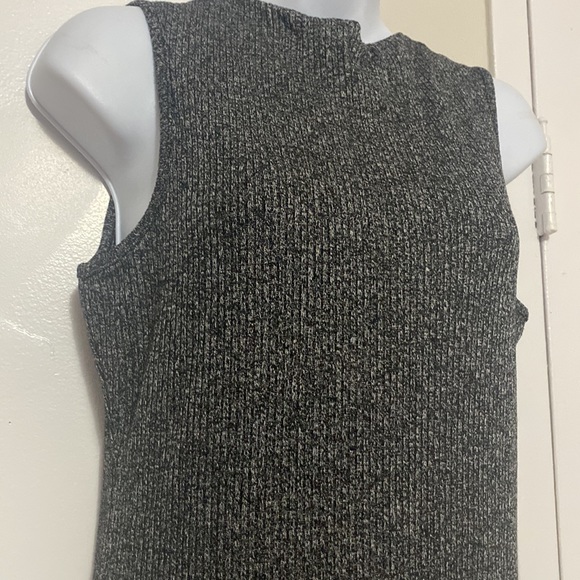 NWT ribbed midi dress - Picture 3 of 5